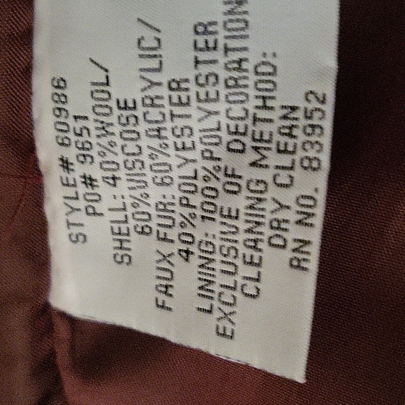 Vinetage Badley Mischka - Picture 6 of 6